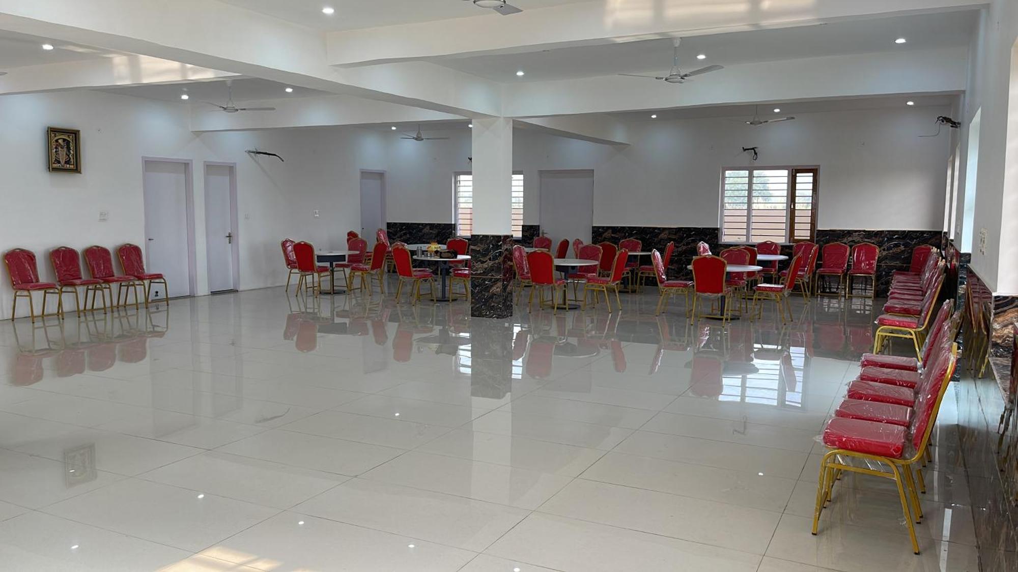 Shrinath Residency Hotel เกรทเตอร์นอยดา ภายนอก รูปภาพ